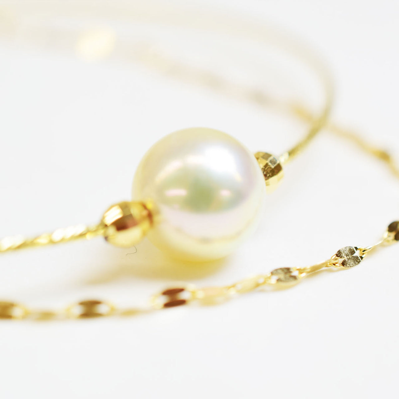 White pink 9mm - 9.5mm Akoya Pearl Cuff Bracelet Japan jewelry 18K 18KYG 18KWG Japanese reenspearl