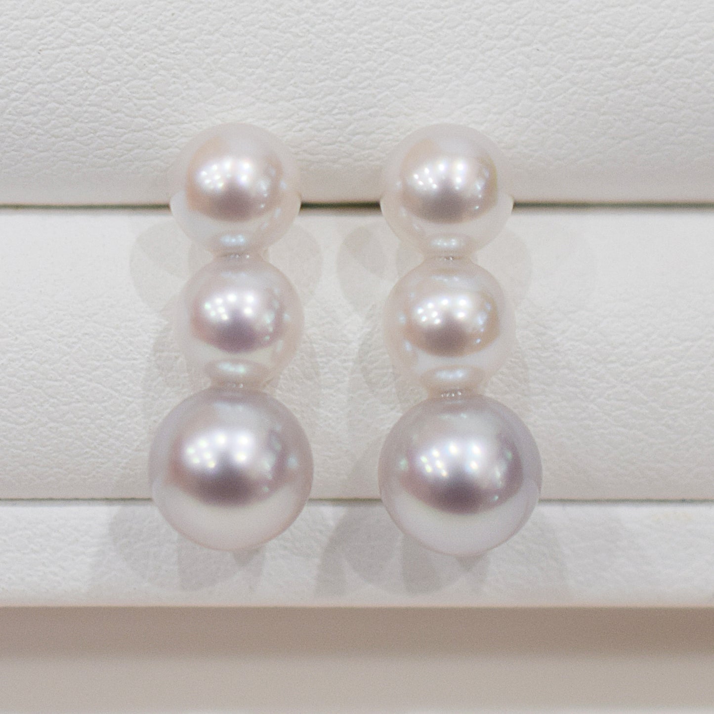<SALE> Limited to actual item 6mm - 6.5mm × 7.5mm - 8mm Seawater Akoya Pearl White pink Natural color Stud Earring 14KWG Japan Japanese