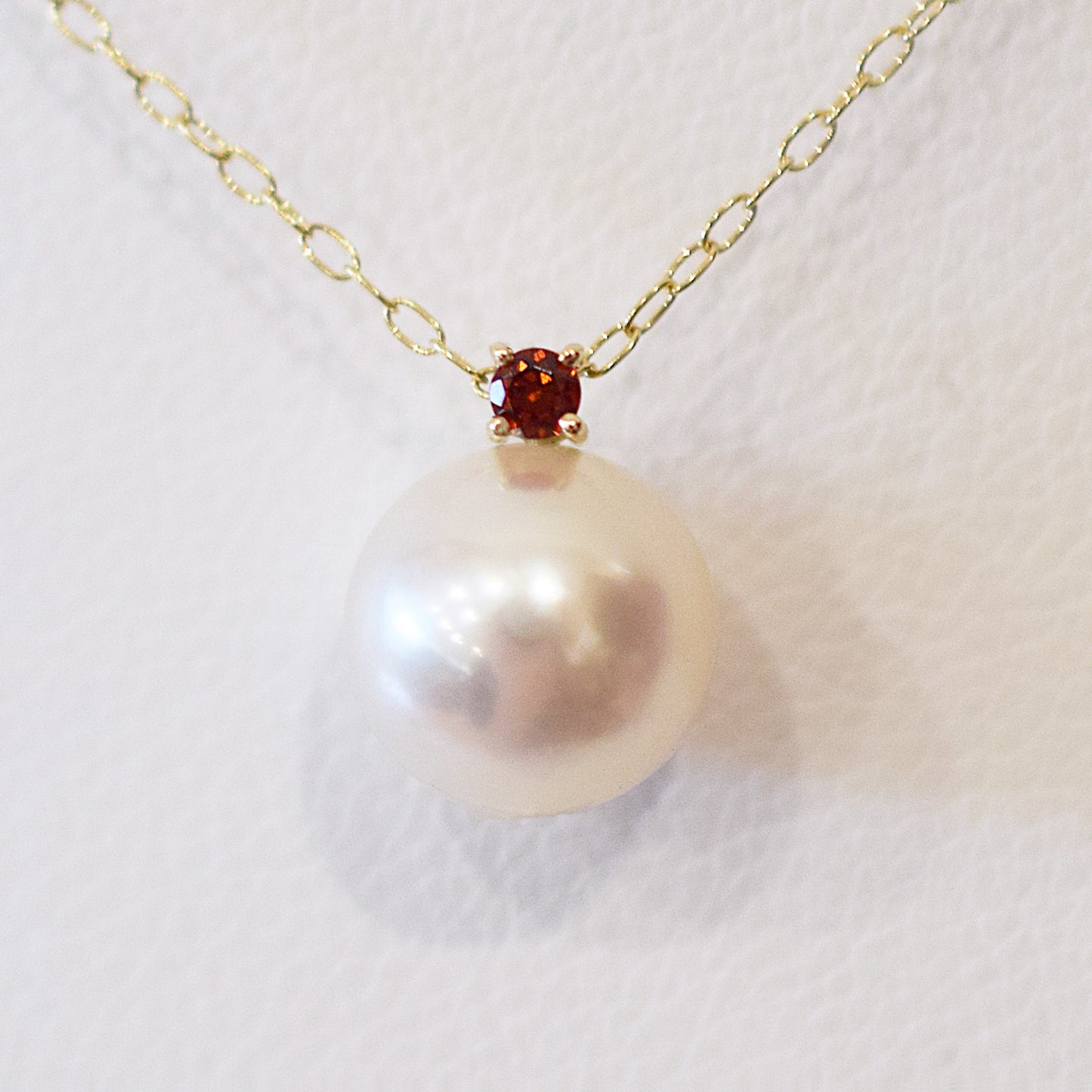 Hanadama rank White pink 8mm - 9.5mm Birthstone Garnet 10K pendant necklace Akoya Pearl Real Japan Seawater pearl