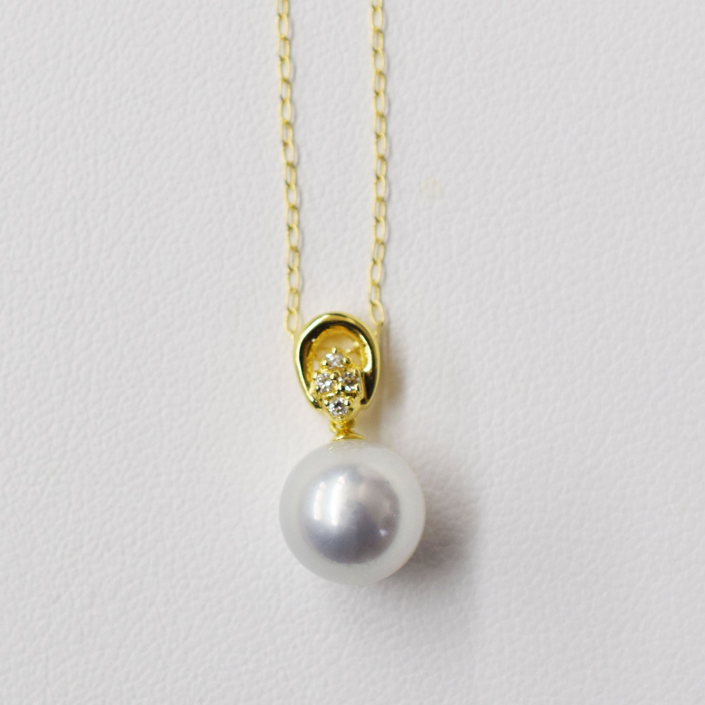 Madama rank 9mm - 9.5mm Natural color Seawater Japanese Real akoya Pearl necklace K18YG K10YG pendant diamond 0.03ct Japan birthday あこや 真珠