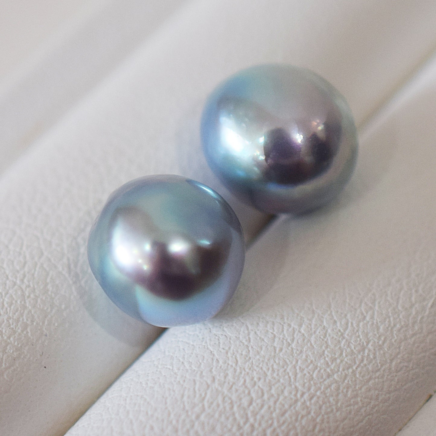Limited to actual item Natural color akoya Baroque pearl 9.5mm - 10mm Surgical Stainless Steel Seawater Akoya Pearl Stud Earrings Japan