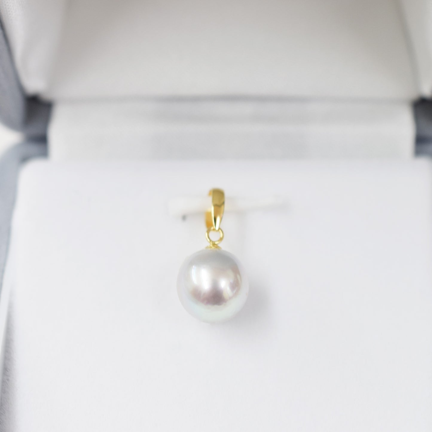 Pendant top Only Madama rank 8.5mm - 9mm Natural color Akoya Pearl Japan Akoyapearl birthday あこや 真珠 日本 reenspearl 18K