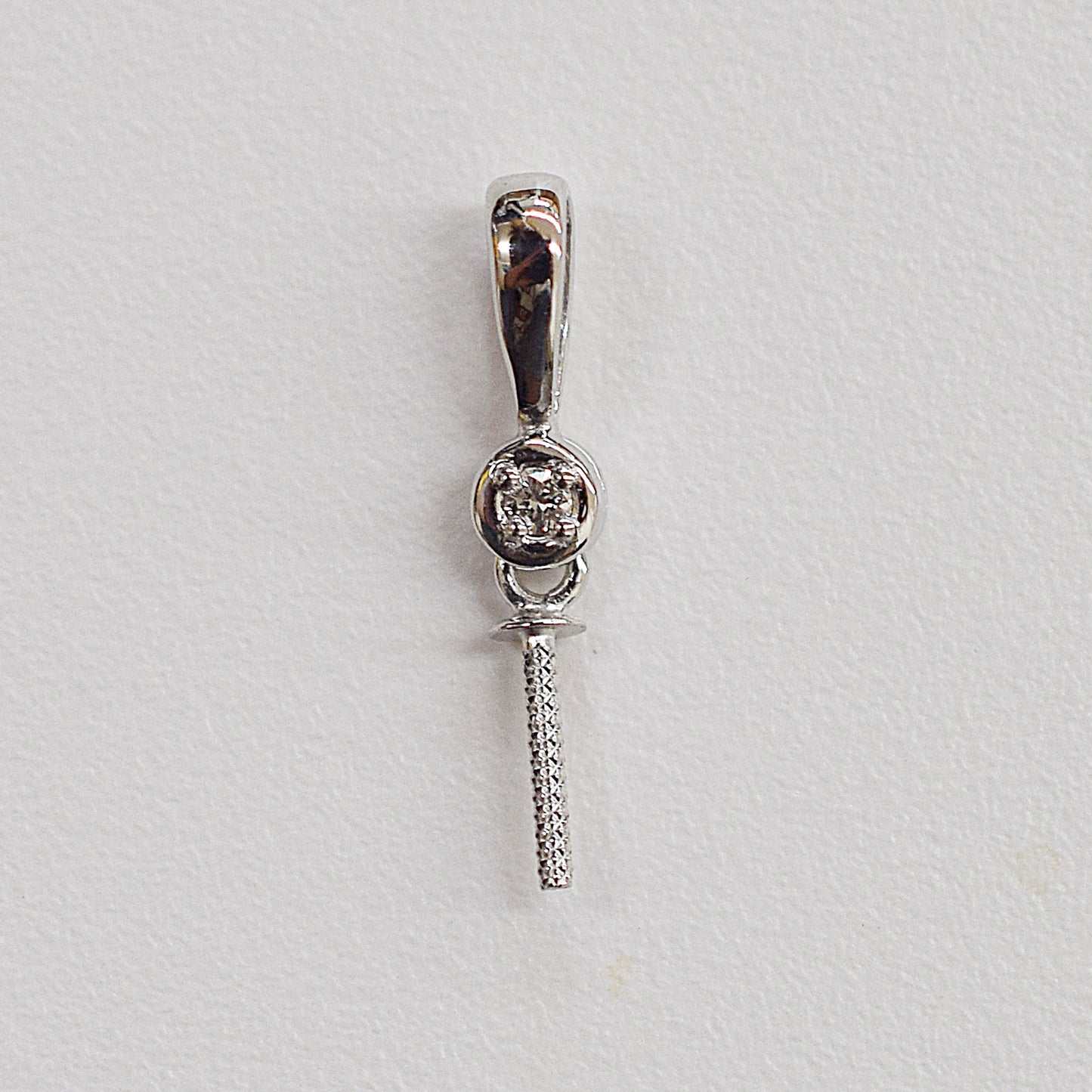 Only metal fittings 0.01ct K14WG Diamond Pendant top RP0007