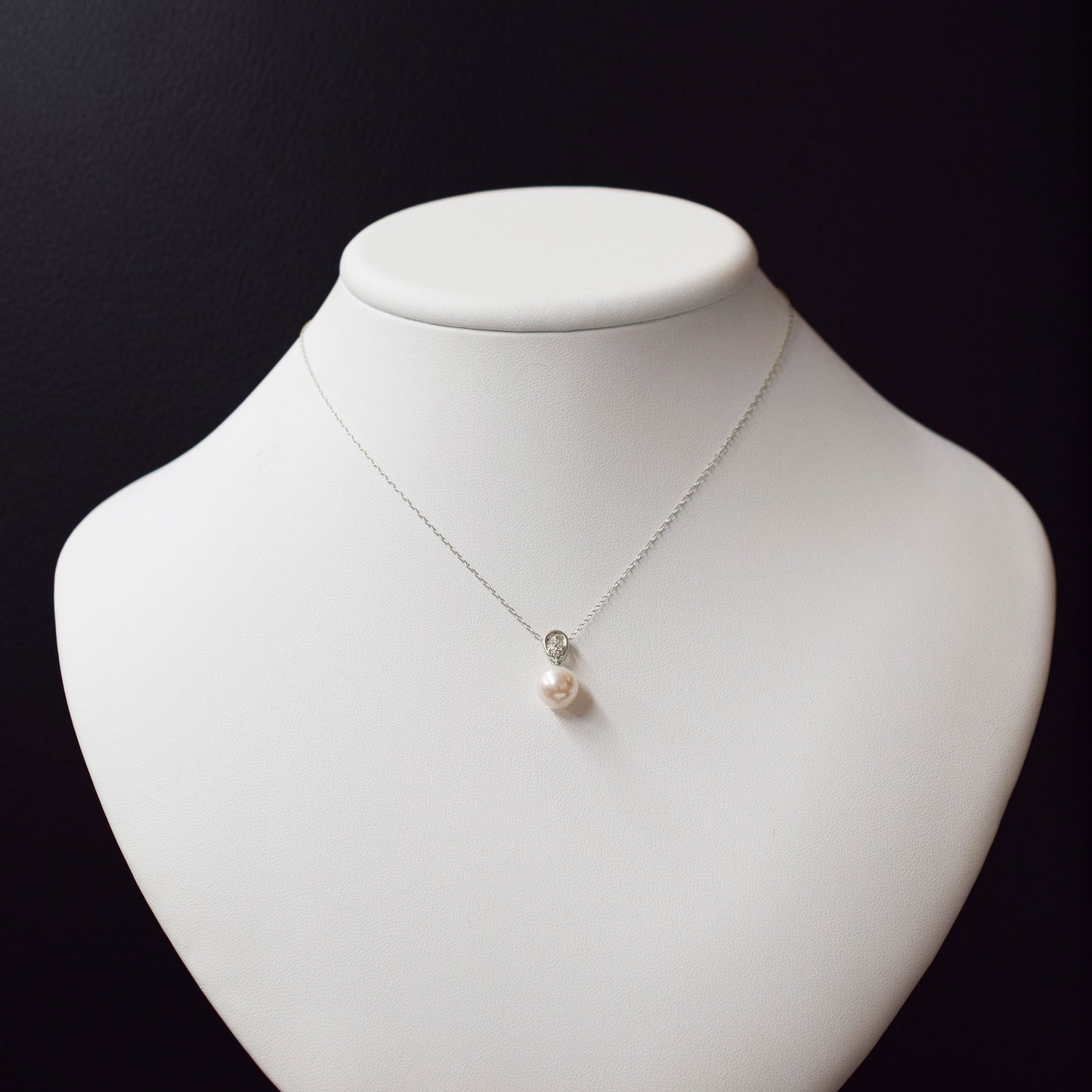Hanadama rank White pink 9mm - 9.5mm pendant necklace Akoya Pearl diamond 0.03ct K18WG K10WG Real Japan Seawater pearl reenspearl akoyapearl