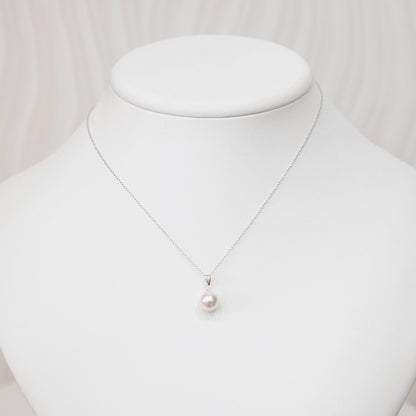 【K18YG / K18WG】Hanadama rank White pink 8mm - 9.5mm pendant necklace Akoya Pearl diamond 0.01ct Real Japan Seawater pearl reenspearl akoyapearl
