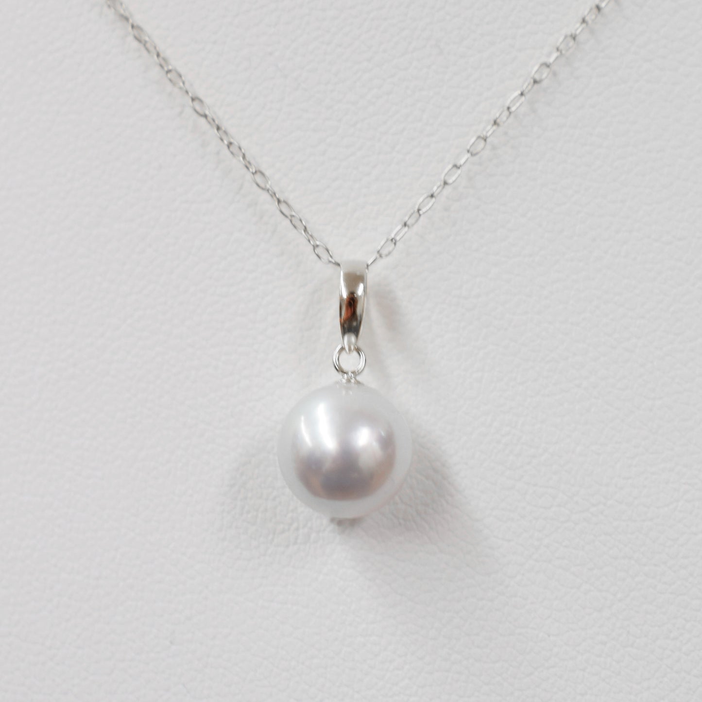 【K18YG / K18WG】Ultra Rare Natural 8mm - 9mm Madama rank Akoya Pearl Japan Akoyapearl Pendant Necklace birthday あこや 真珠 日本