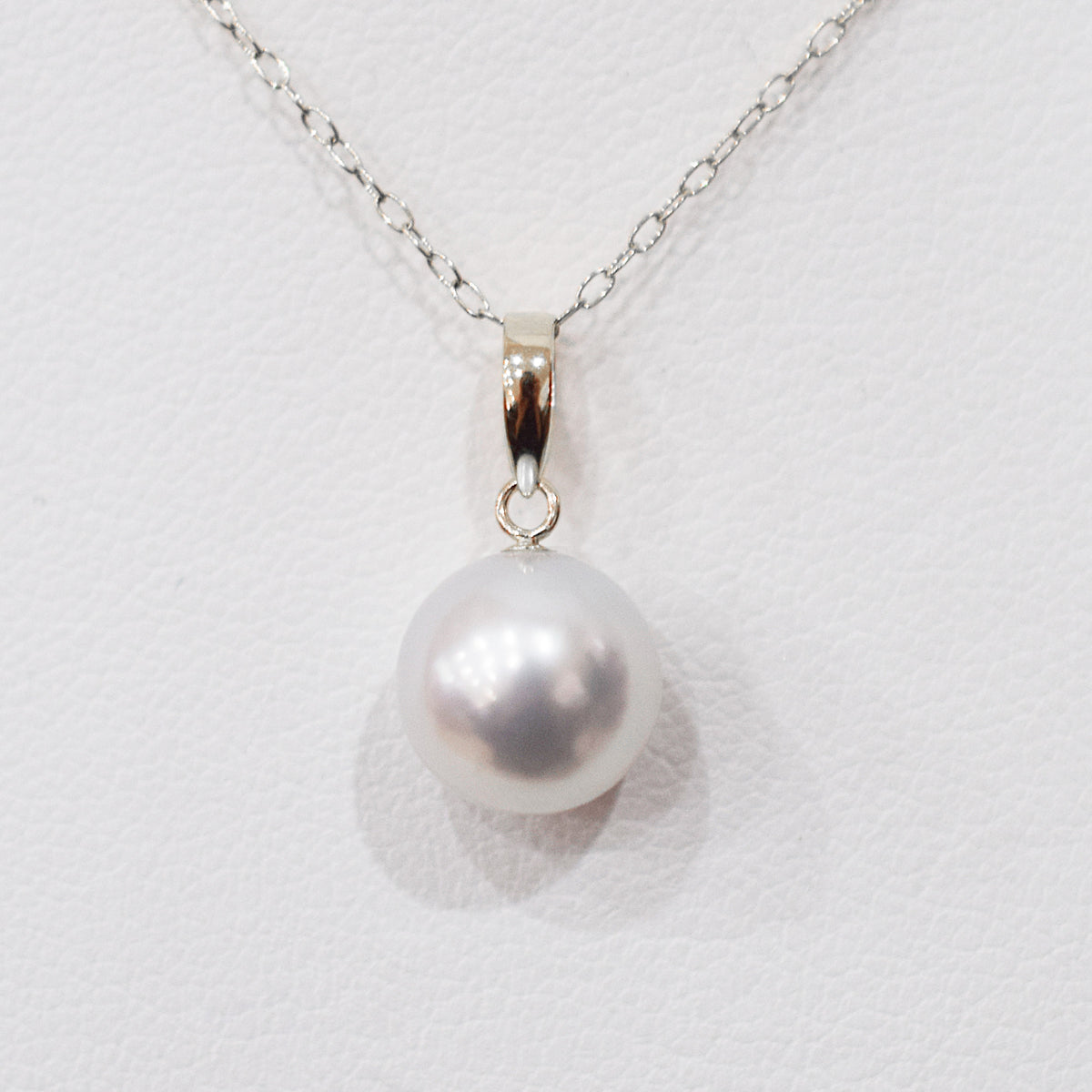 【K10 / K18】Rare Natural color 8.5mm - 9.5mm pendant necklace Akoya Pearl Real Japan Seawater pearl reenspearl akoyapearl 日本産 熊本 天草