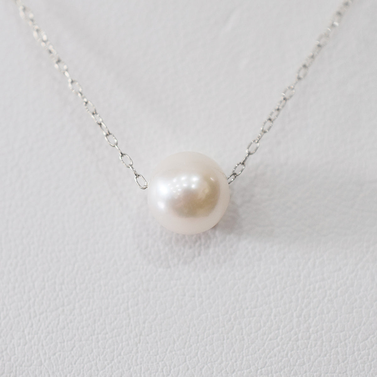 【K10 / K18】Rare White pink 7.5mm - 8.5mm Seawater Real Akoya Pearl necklace AkoyaPearl Japan あこや 真珠