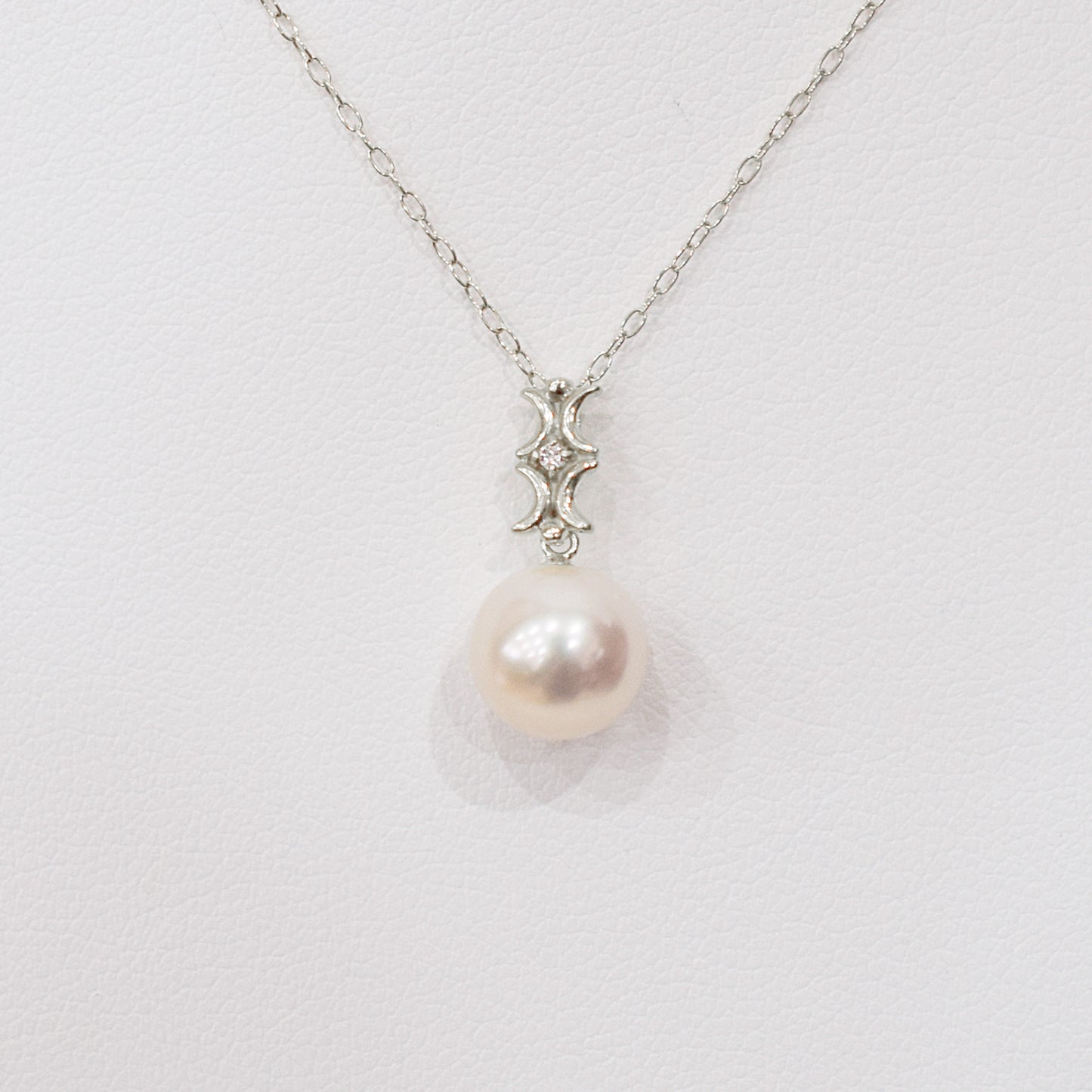 【K18YG / K18WG】Hanadama rank White pink 8mm - 9.5mm Diamond pendant necklace Akoya Pearl Real Japan Seawater pearl