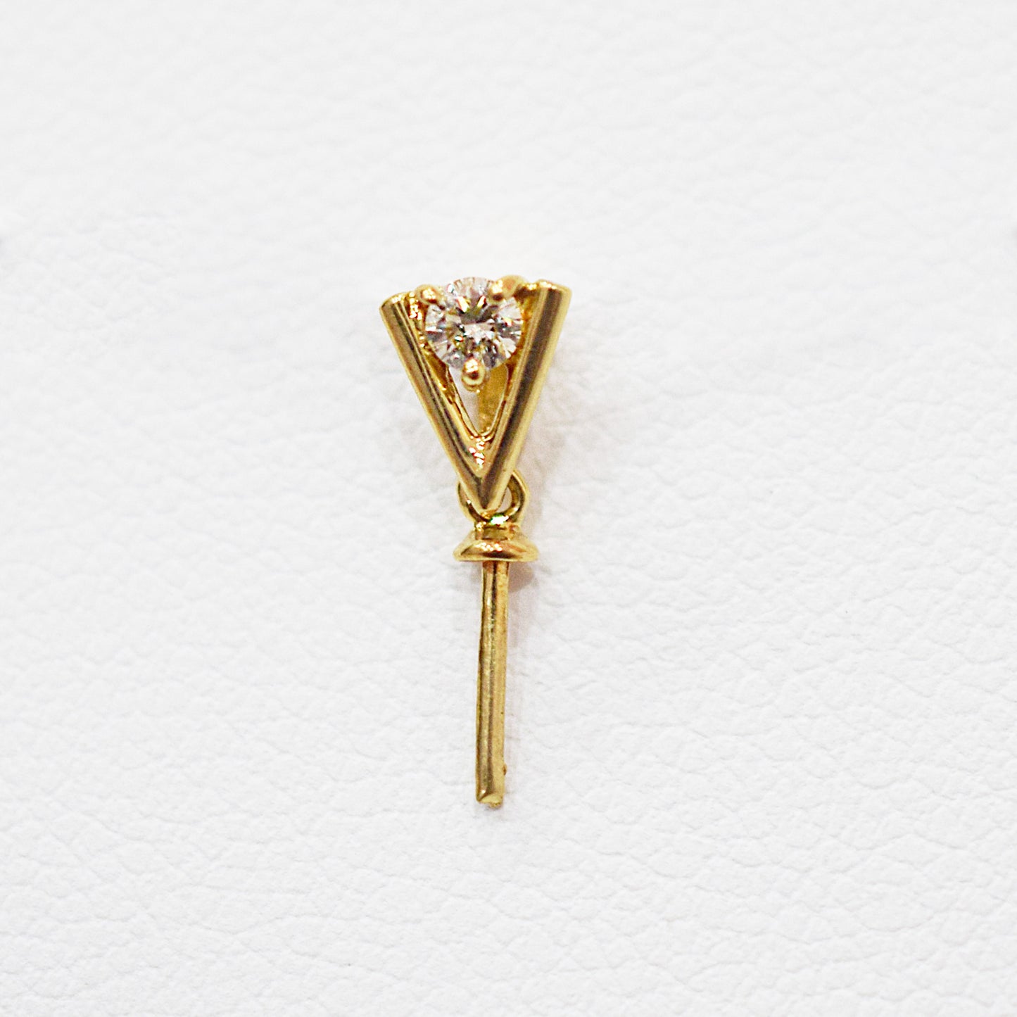 Only metal fittings 0.05ct K18YG Diamond Pendant top RP00021