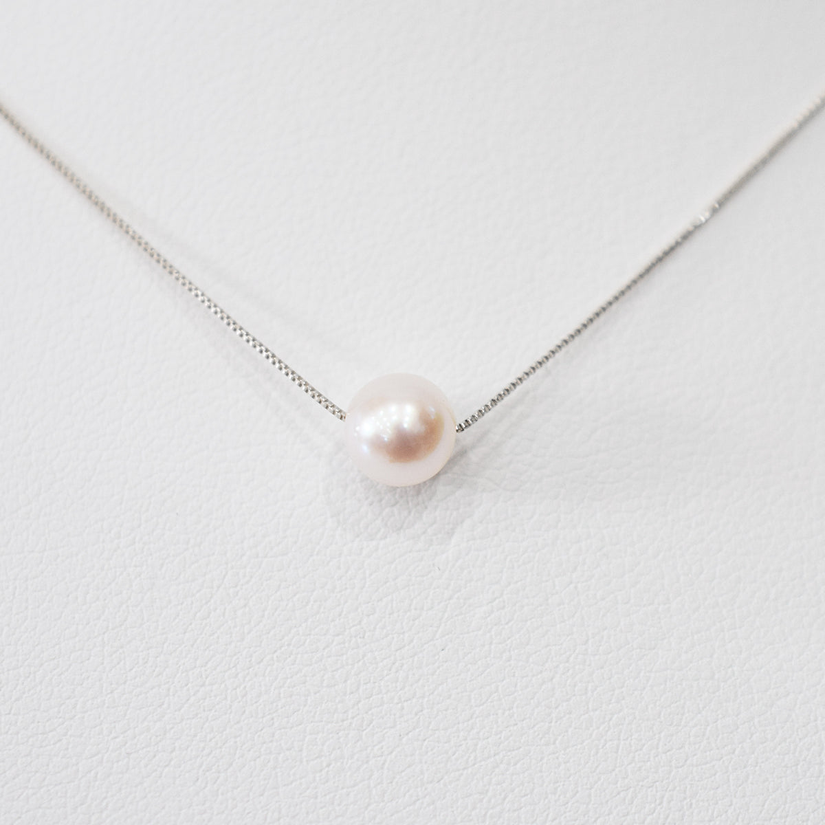 【K10 / K18】Rare White pink 5.5mm - 6.5mm Seawater Real Akoya Pearl necklace AkoyaPearl Japan あこや 真珠