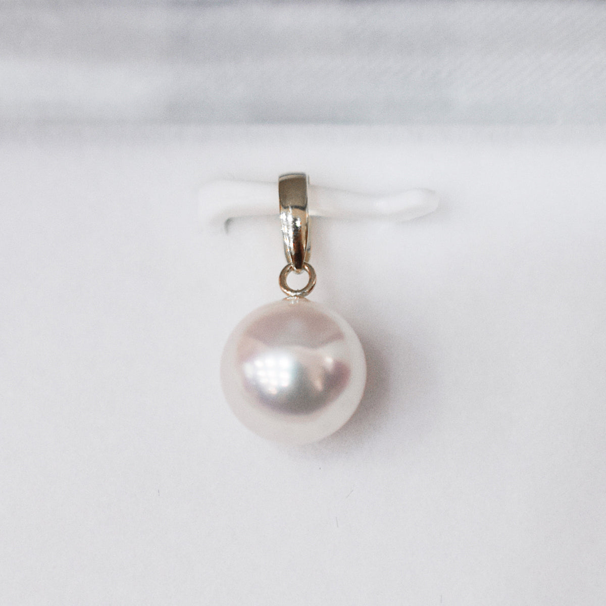 【K18YG / K18WG】Pendant top Only AAA Aurora Tennyo color Rare White pink 7.5mm - 8.5mm Akoya Pearl Japan Akoyapearl birthday あこや 真珠 日本 reenspearl