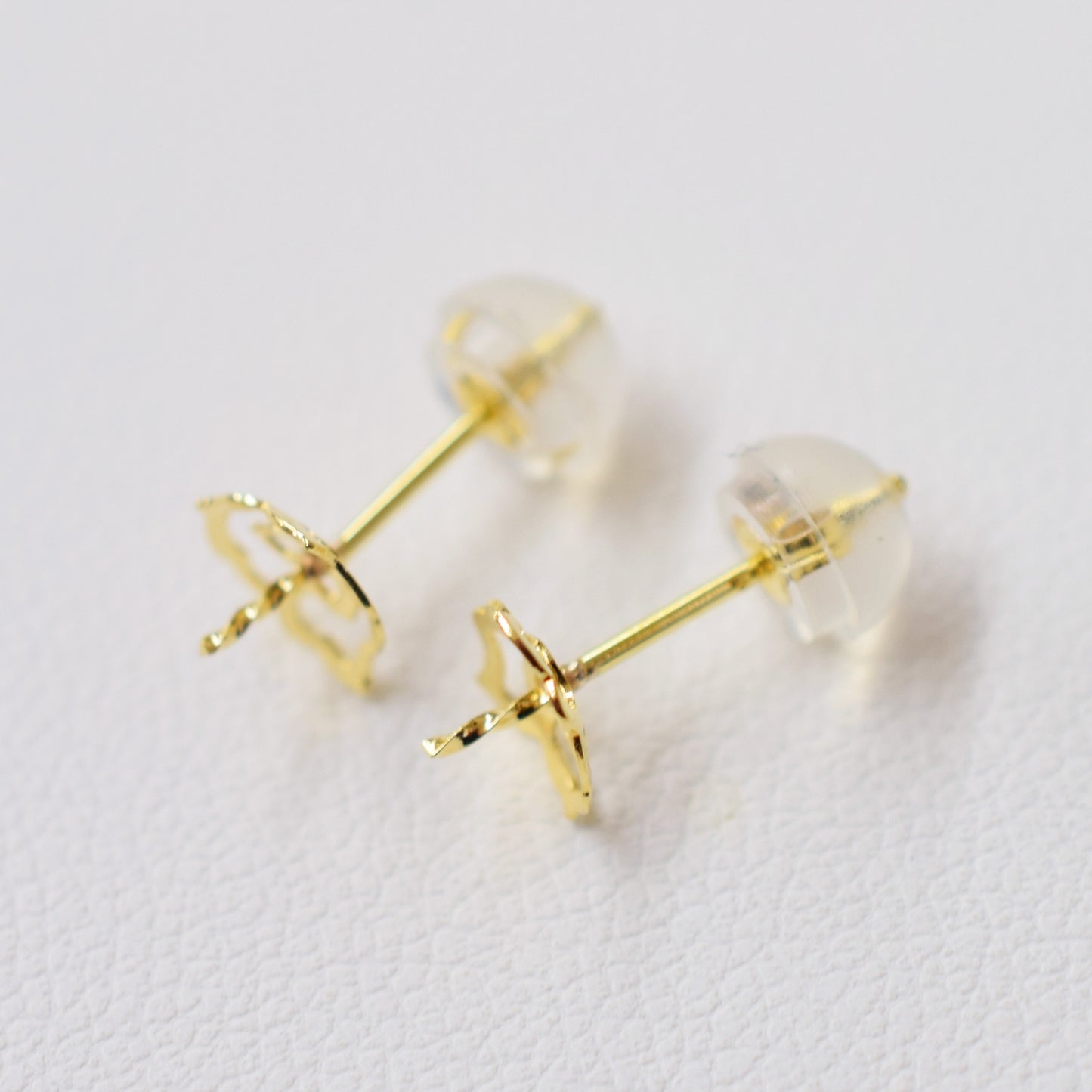 Only metal fittings K18YG stud earring Metal fitting Recommended for pearls 5mm - 8mm