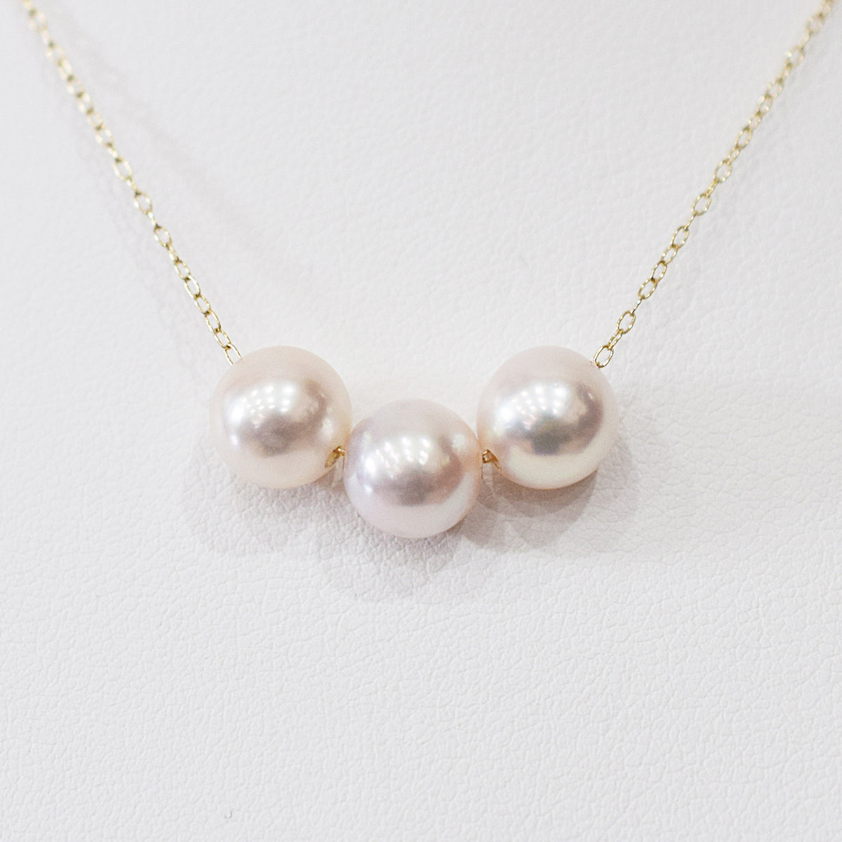 【K10 / K18】Rare White pink 7.5mm - 8.5mm Seawater Real Akoya Pearl 3pc necklace AkoyaPearl Japan あこや 真珠