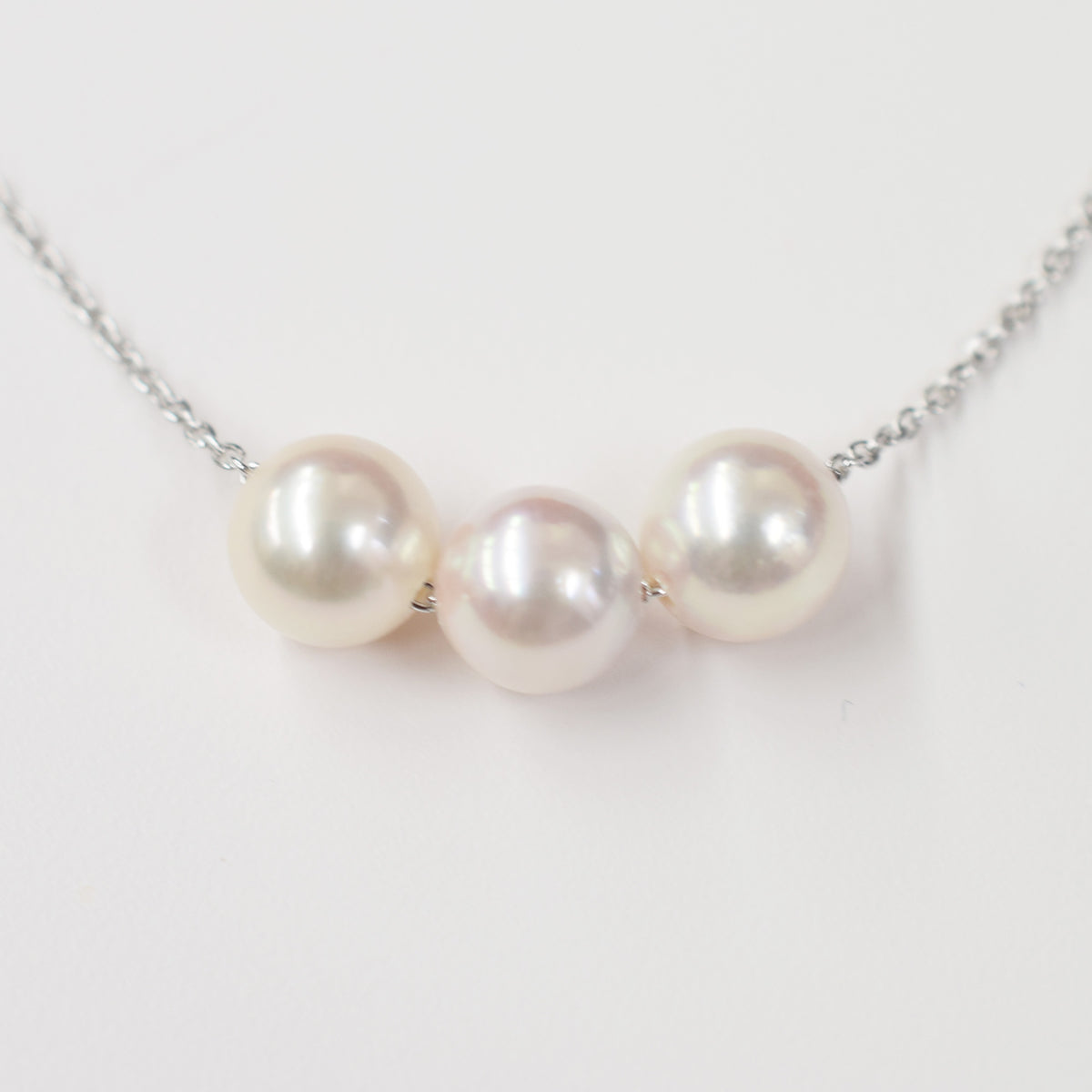 【SV925】Rare White pink 7.5mm - 8.5mm Seawater Real 3pc Akoya Pearl Azuki necklace AkoyaPearl Japan あこや 真珠