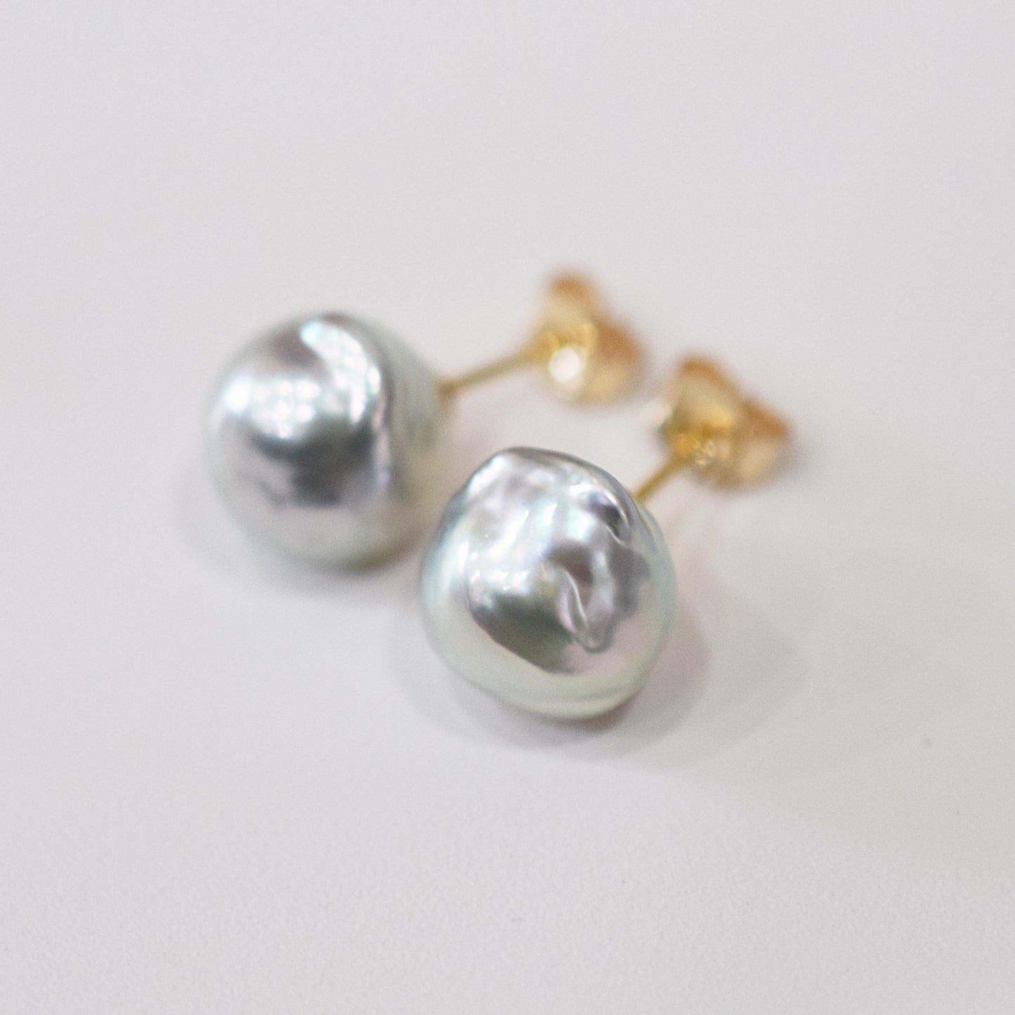 <SALE> Limited to actual item Natural color akoya Baroque pearl 8mm - 9mm 14KGF Gold Filled Akoya Pearl Stud Earrings Japan Japanese Seawater reenspearl