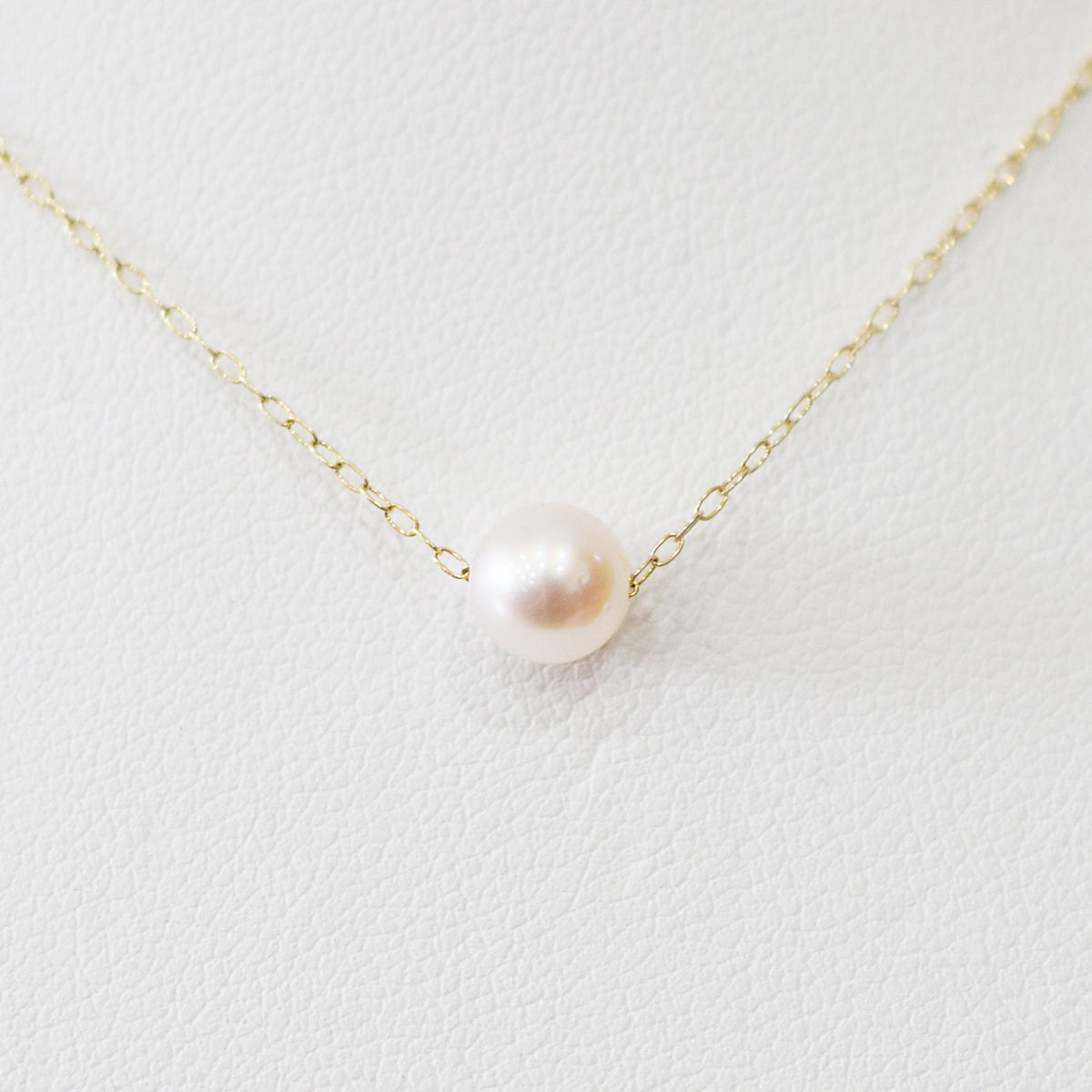 【K10 / K18】Rare White pink 5.5mm - 6.5mm Seawater Real Akoya Pearl necklace AkoyaPearl Japan あこや 真珠