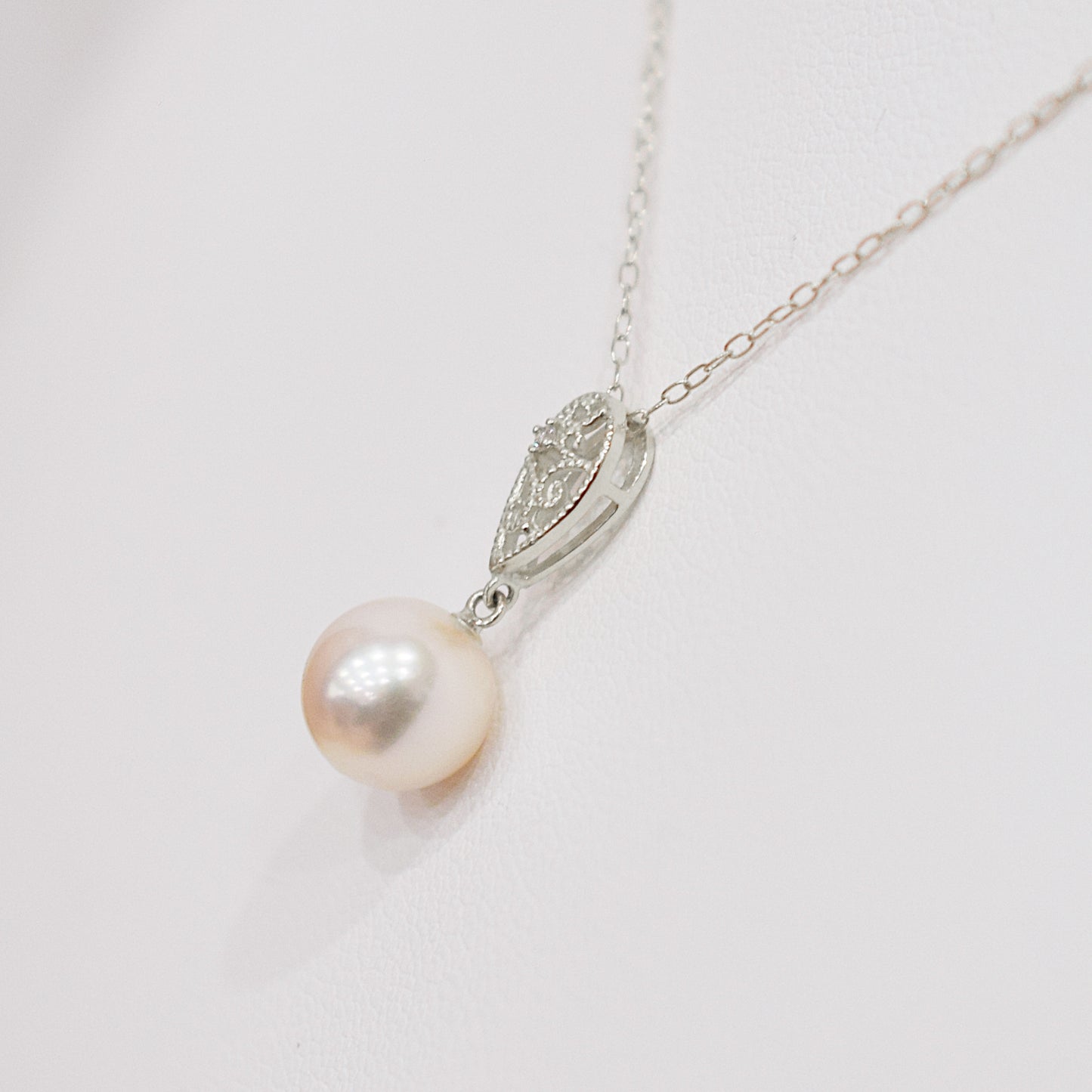 【K18YG / K14WG】Hanadama rank White pink 8mm - 9.5mm Diamond pendant necklace Akoya Pearl Real Japan Seawater pearl