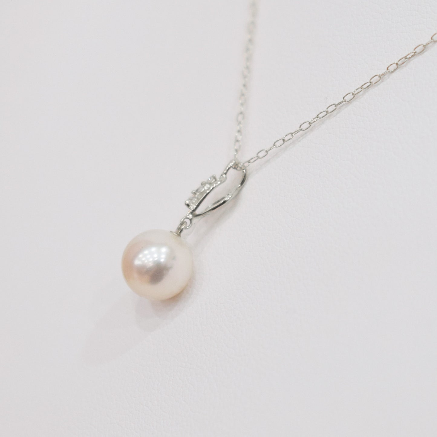 【K18YG / K18WG】Hanadama rank White pink 8mm - 9.5mm Diamond pendant necklace Akoya Pearl Real Japan Seawater pearl