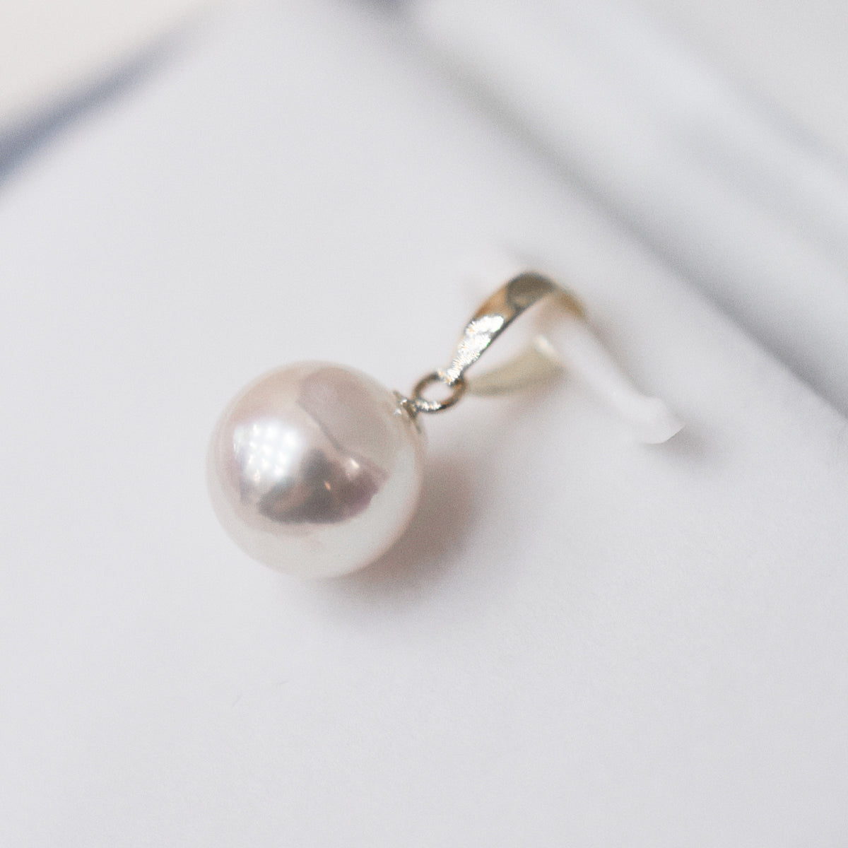【K18YG / K18WG】Pendant top Only AAA Aurora Tennyo color Rare White pink 7.5mm - 8.5mm Akoya Pearl Japan Akoyapearl birthday あこや 真珠 日本 reenspearl