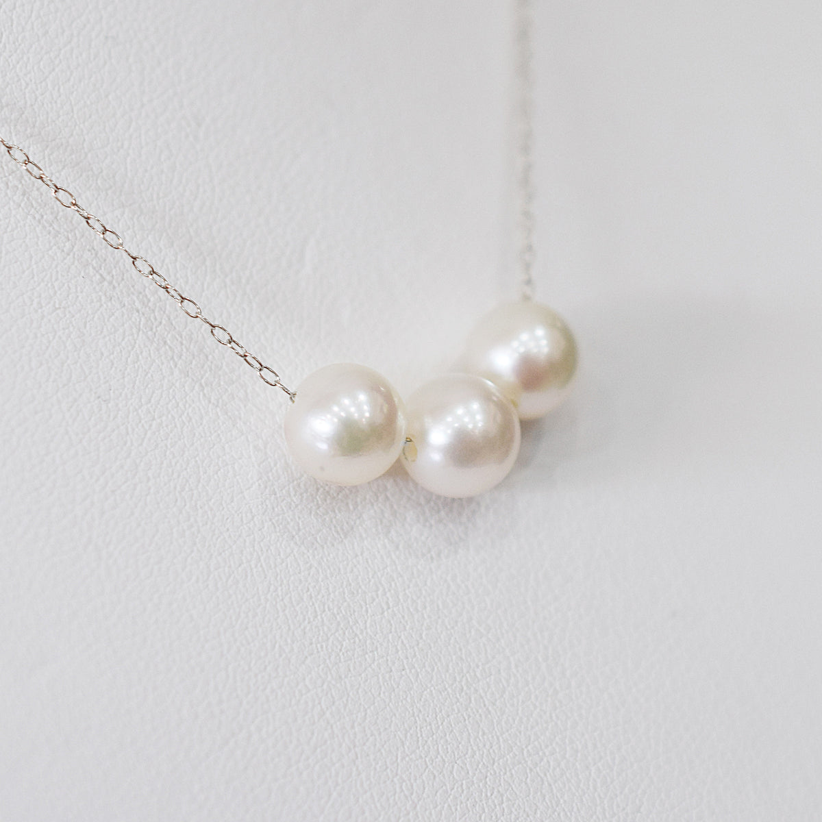 【K10 / K18】Rare White pink 7.5mm - 8.5mm Seawater Real Akoya Pearl 3pc necklace AkoyaPearl Japan あこや 真珠