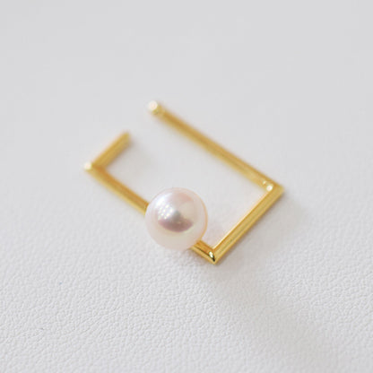 Hanadama rank White pink 6mm - 6.5mm akoya pearl K18YG Square Ear Cuff Seawater Japan Japanese 真珠 あこや
