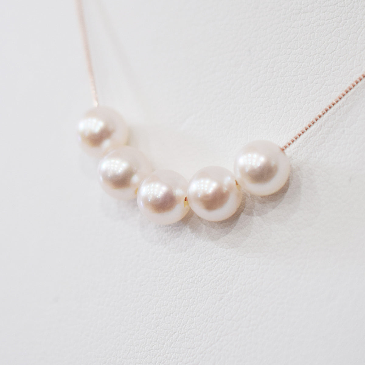 【K10 / K18】Rare White pink 5.5mm - 6.5mm Seawater Real 5pc Akoya Pearl necklace AkoyaPearl Japan あこや 真珠