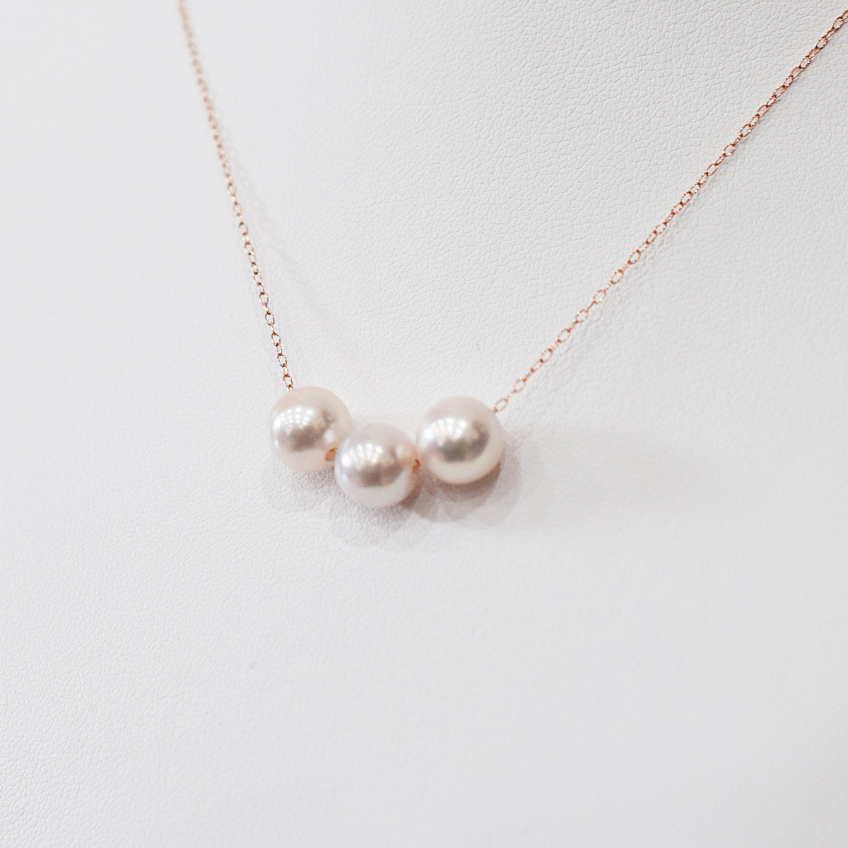 【K10 / K18】Rare White pink 7.5mm - 8.5mm Seawater Real Akoya Pearl 3pc necklace AkoyaPearl Japan あこや 真珠