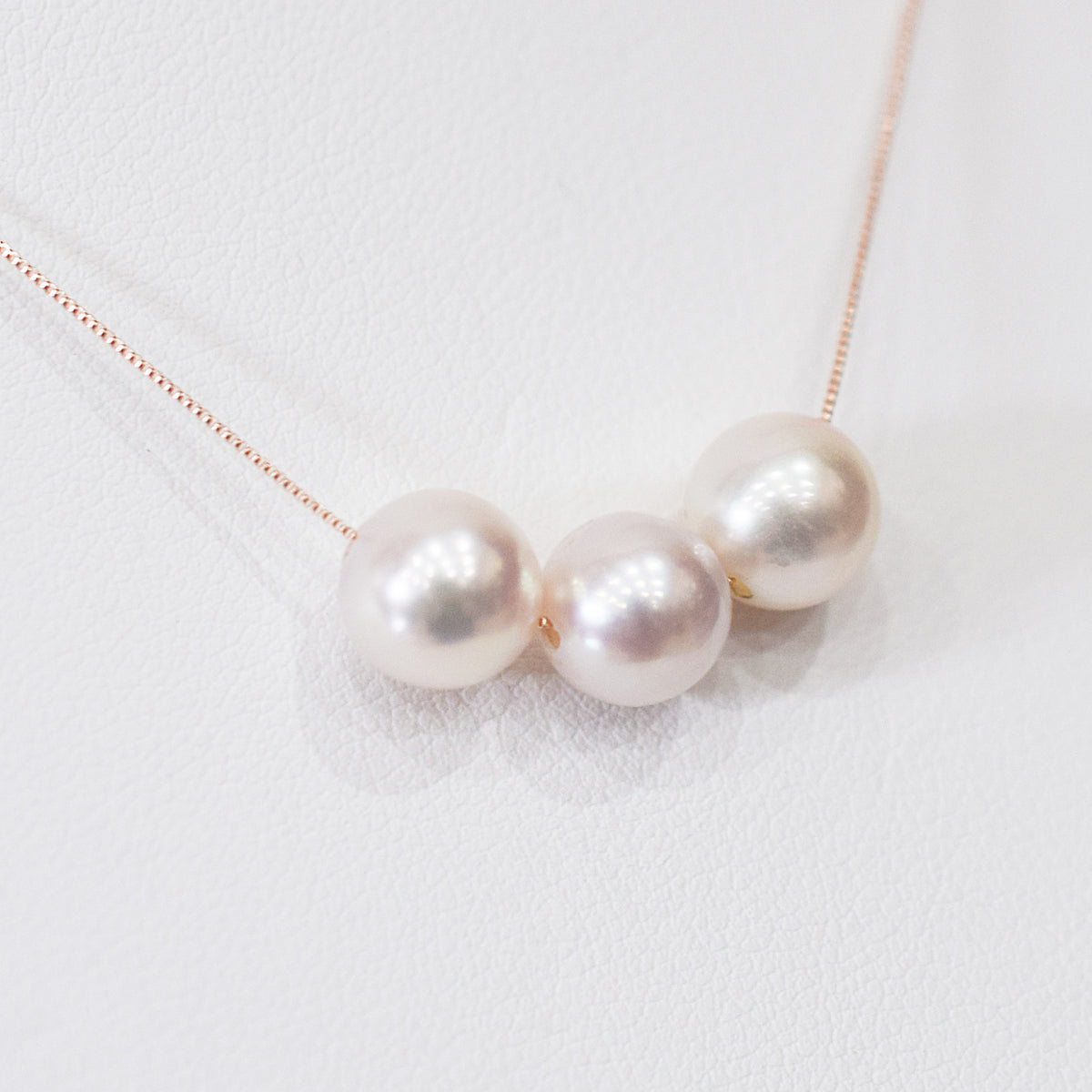 【K10 / K18】Rare White pink 7.5mm - 8.5mm Seawater Real 3pc Akoya Pearl necklace AkoyaPearl Japan あこや 真珠