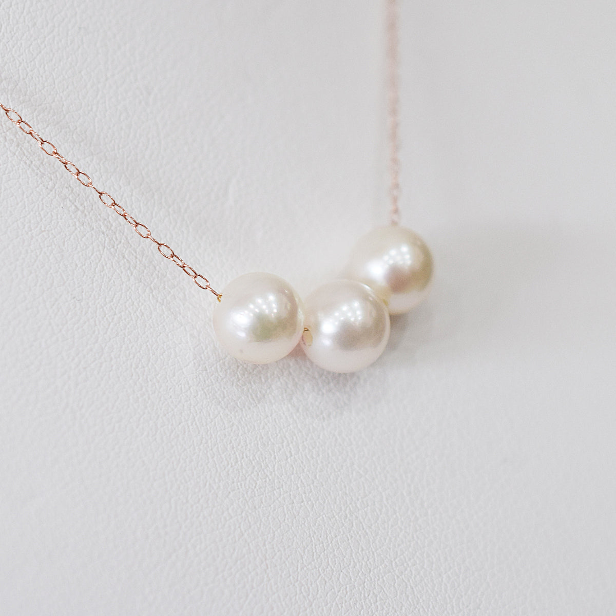 【K10 / K18】Rare White pink 7.5mm - 8.5mm Seawater Real Akoya Pearl 3pc necklace AkoyaPearl Japan あこや 真珠