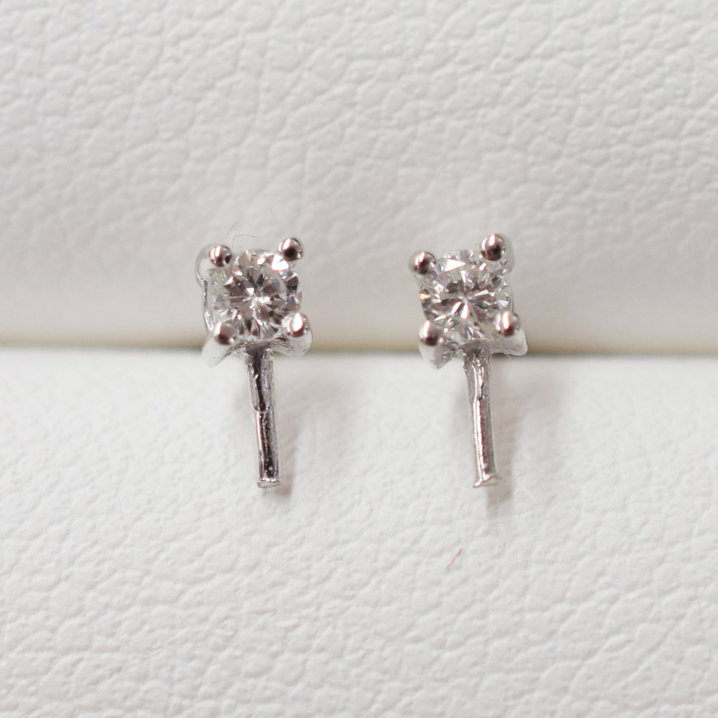 Only metal fittings K18WG stud earring Metal fitting Recommended for pearls 7mm - 9mm