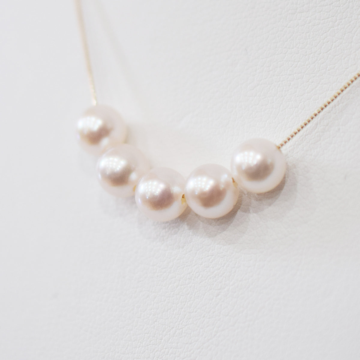 【K10 / K18】Rare White pink 5.5mm - 6.5mm Seawater Real 5pc Akoya Pearl necklace AkoyaPearl Japan あこや 真珠