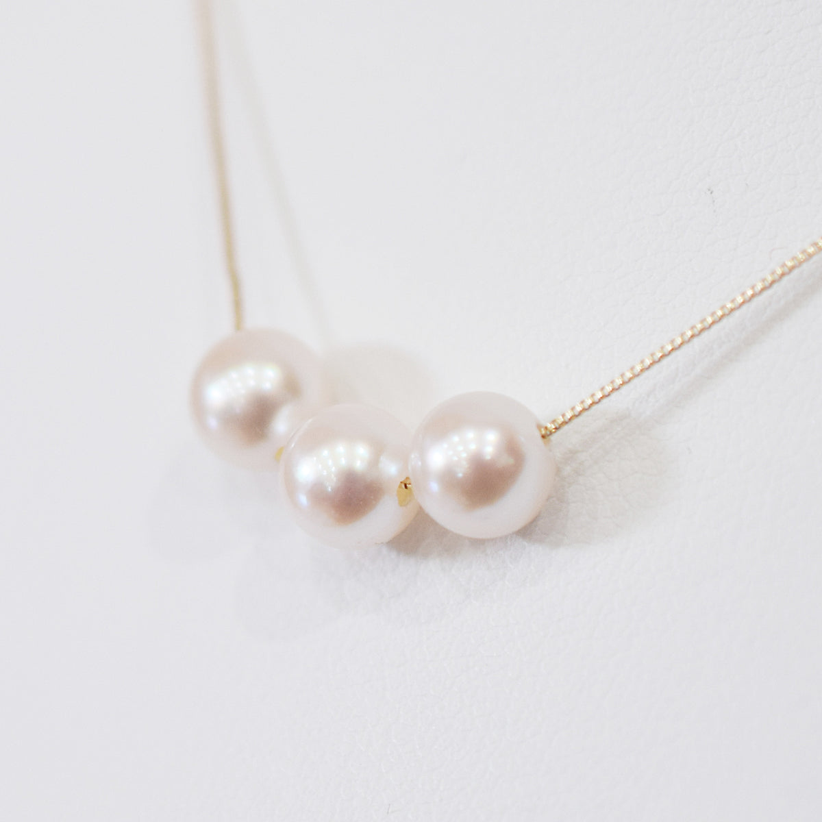【K10 / K18】Rare White pink 5.5mm - 6.5mm Seawater Real 3pc Akoya Pearl necklace AkoyaPearl Japan あこや 真珠