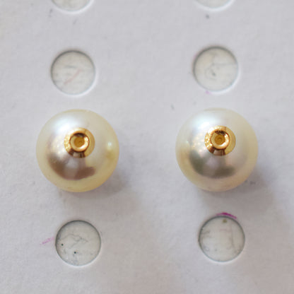 <SALE> Limited to actual item 9mm - 9.5mm Natural color Sea Real Akoya Pearl Earring back Only K18 Japanese akoyapearl reenspearl 日本 天草 真珠 あこや