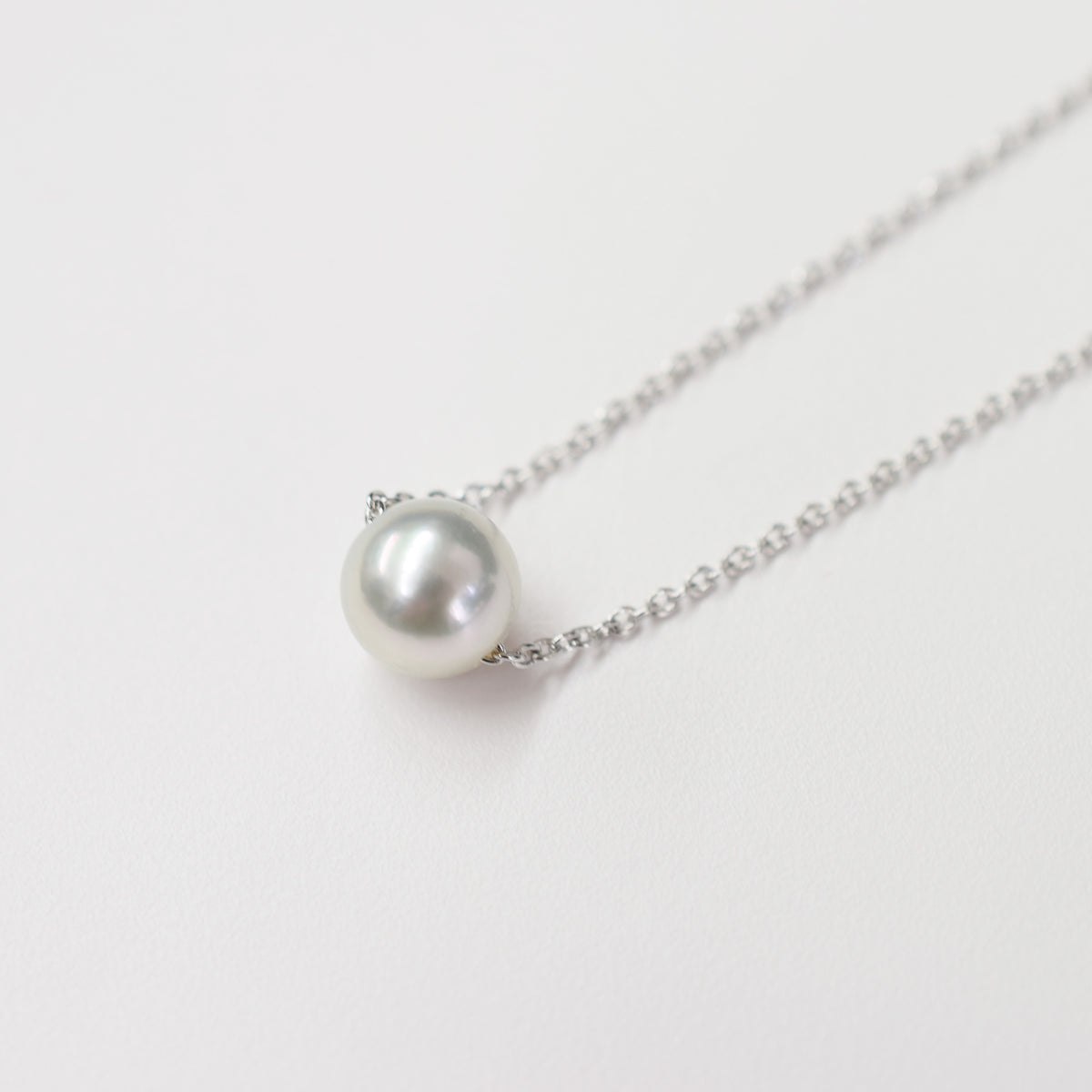 【SV925】Rare Natural color 8mm - 9mm Seawater Real Akoya Pearl necklace AkoyaPearl Japan あこや 真珠