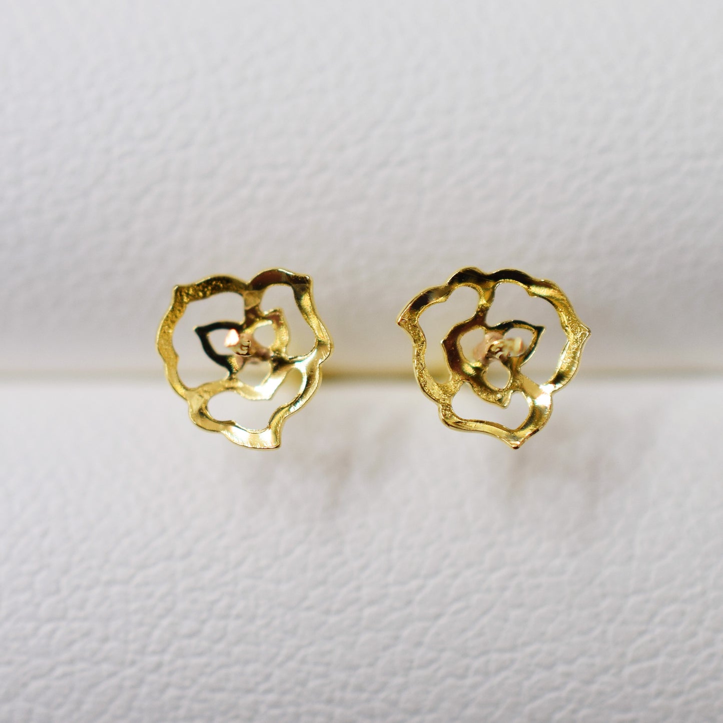 Only metal fittings K18YG stud earring Metal fitting Recommended for pearls 5mm - 8mm