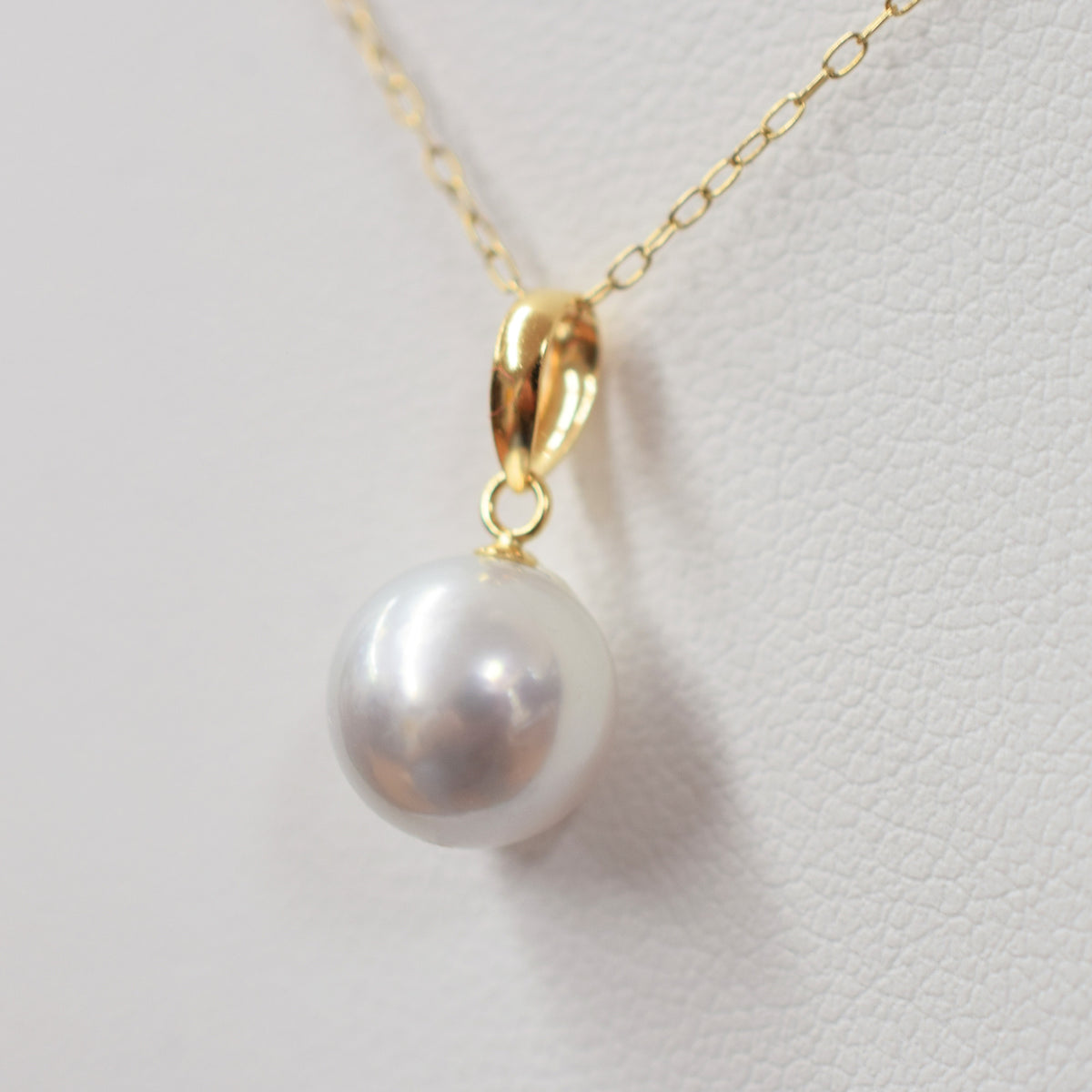 【K10 / K18】Rare Natural color 8.5mm - 9.5mm pendant necklace Akoya Pearl Real Japan Seawater pearl reenspearl akoyapearl 日本産 熊本 天草