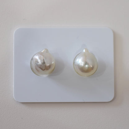 Actual product Natural color akoya pearl Baroque pearl 10.5mm - 11mm 18K 14K Surgical Stainless Steel stud Earrings Japan