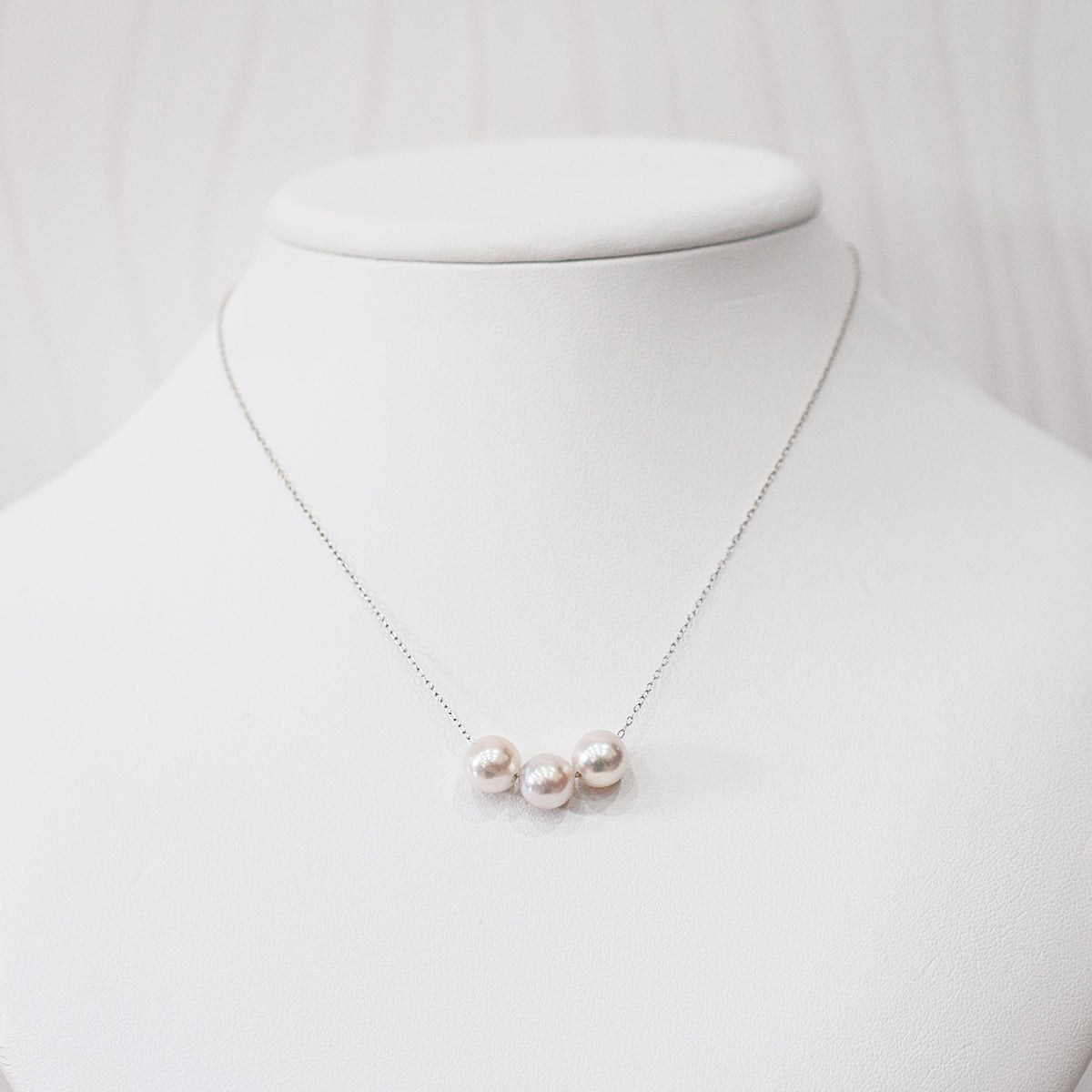 【K10 / K18】Rare White pink 7.5mm - 8.5mm Seawater Real Akoya Pearl 3pc necklace AkoyaPearl Japan あこや 真珠