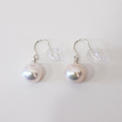 【K18YG / K14WG】Hanadama rank Whitepink 7.5mm - 8.5mm Earring Diamond 0.02ct Seawater Real Akoya Pearl Japan anniversary Japanese Wedding あこや 真珠
