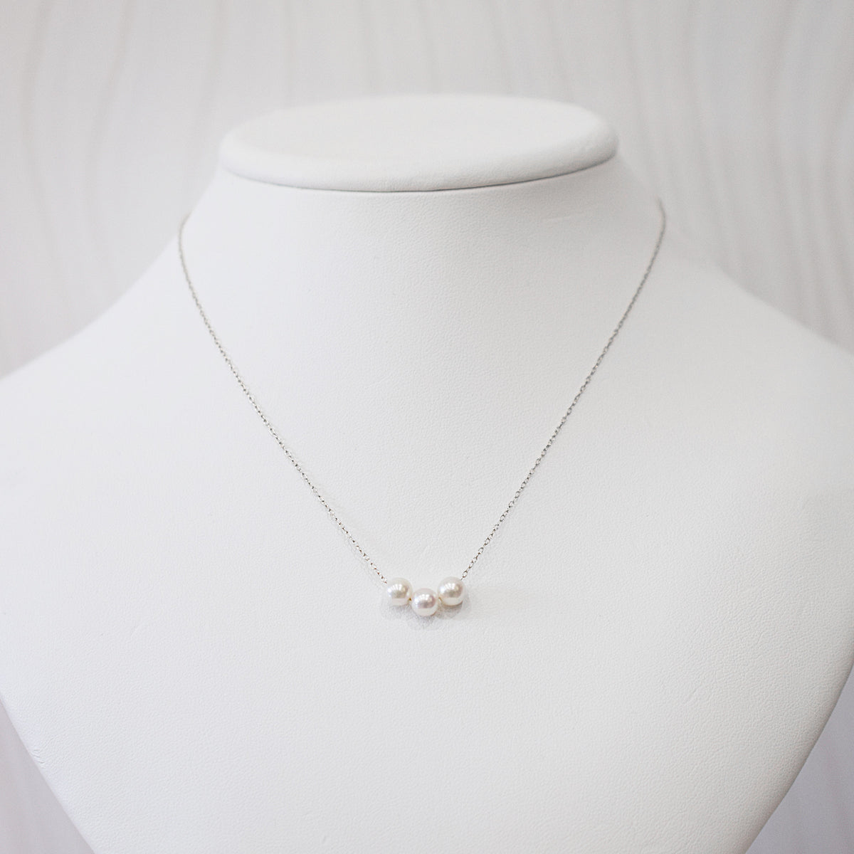 【 K10 / K18 】Rare White pink 5.5mm - 6.5mm Seawater Real Akoya Pearl 3pc necklace AkoyaPearl Japan あこや 真珠