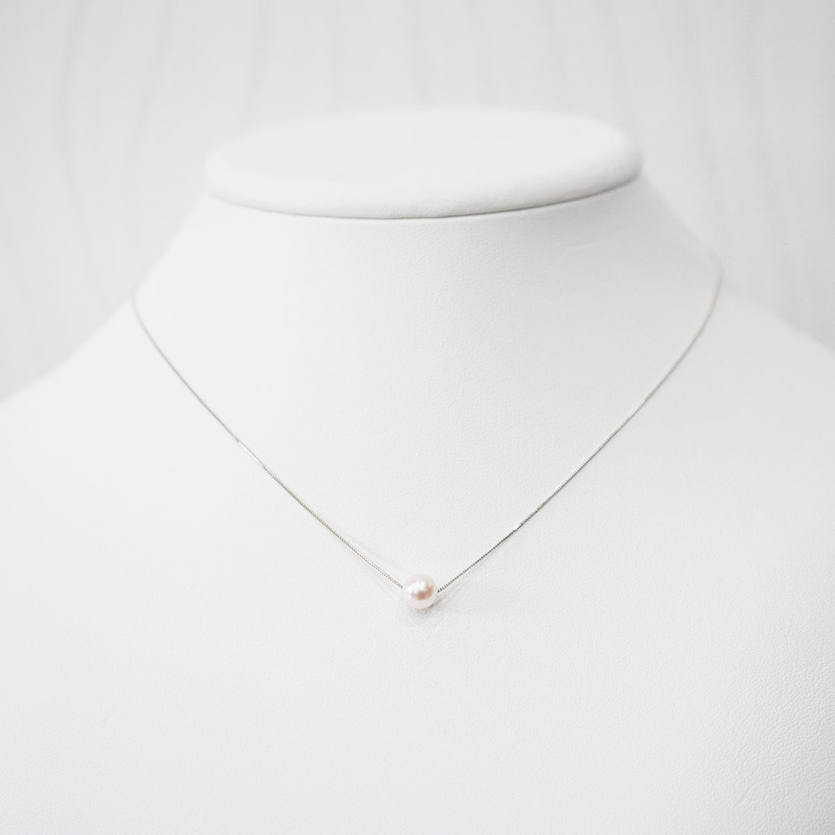 【K10 / K18】Rare White pink 5.5mm - 6.5mm Seawater Real Akoya Pearl necklace AkoyaPearl Japan あこや 真珠