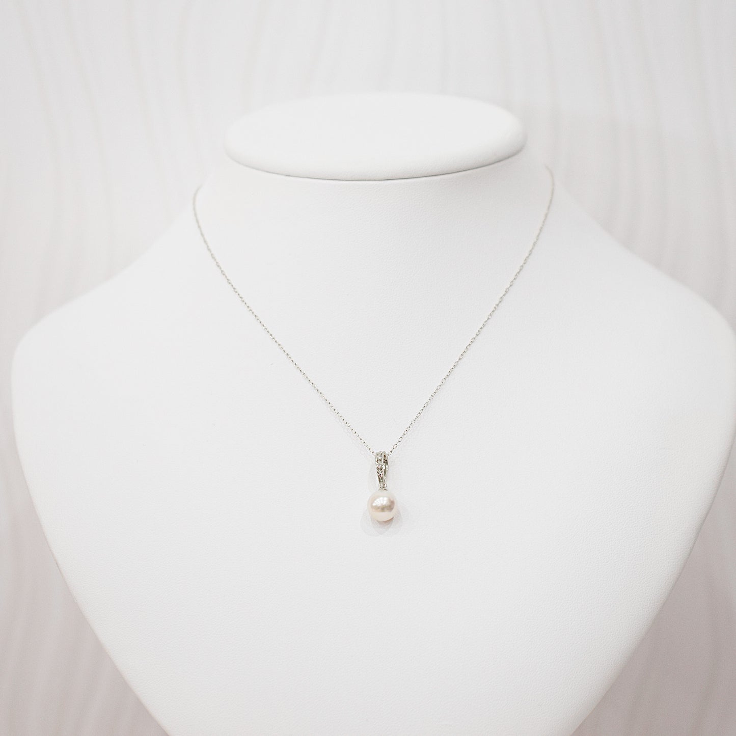 【K18YG / K18WG】Hanadama rank White pink 8mm - 9.5mm Diamond pendant necklace Akoya Pearl Real Japan Seawater pearl