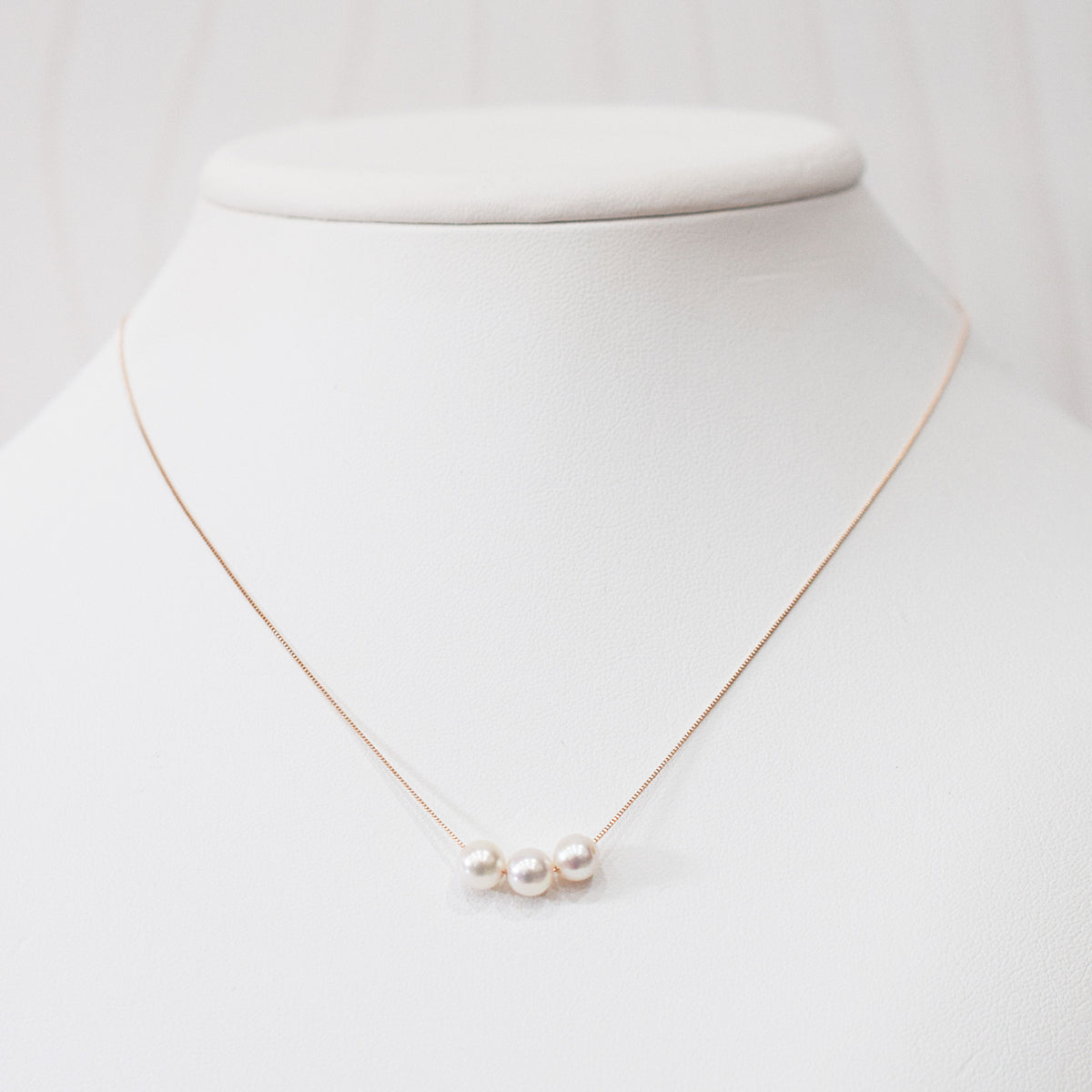 【K10 / K18】Rare White pink 5.5mm - 6.5mm Seawater Real 3pc Akoya Pearl necklace AkoyaPearl Japan あこや 真珠