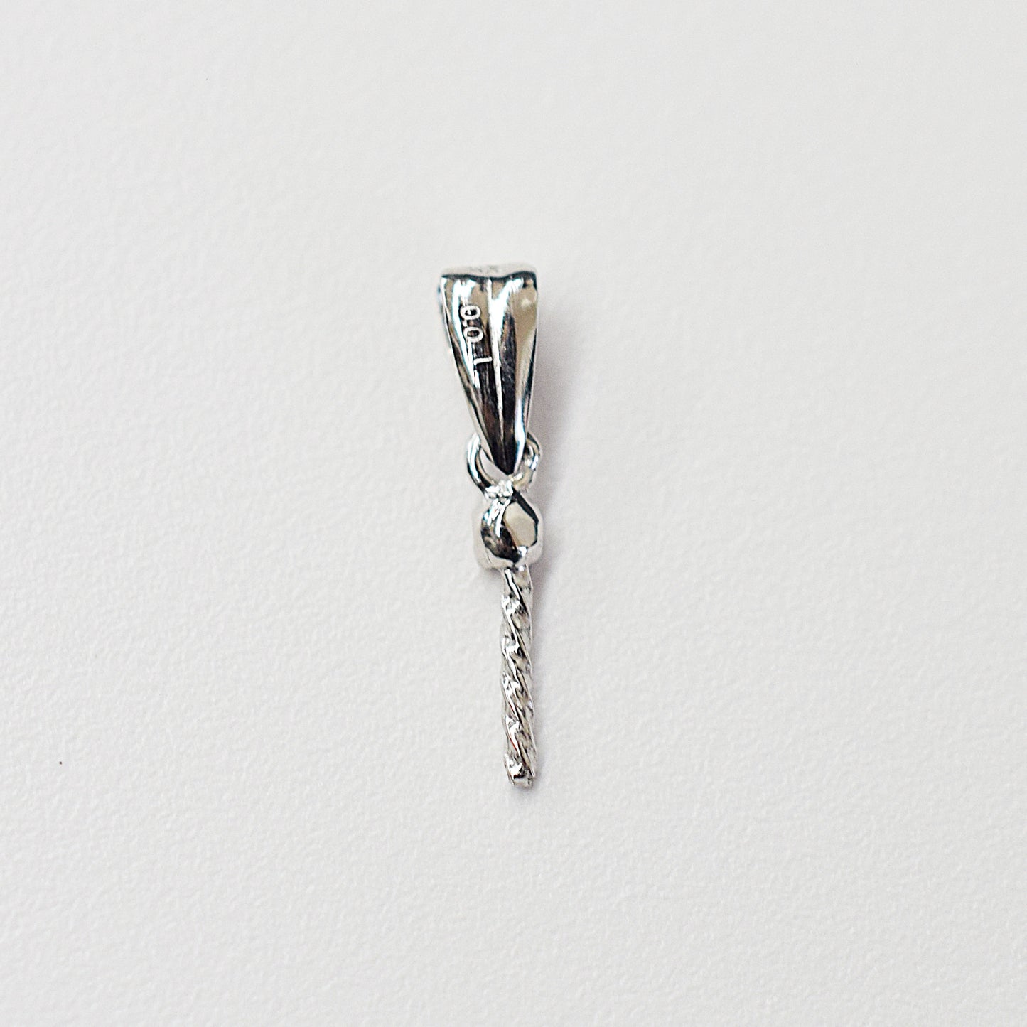 Only metal fittings 0.01ct K18WG Diamond Pendant top SIK0007