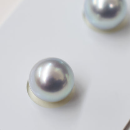 AAA rank Madamaclass bule 9mm - 9.5 mm Natural 1pair 2pc Akoya Pearl studs Earring Japan Japanese Seawater birthday reenspearl Celebrations