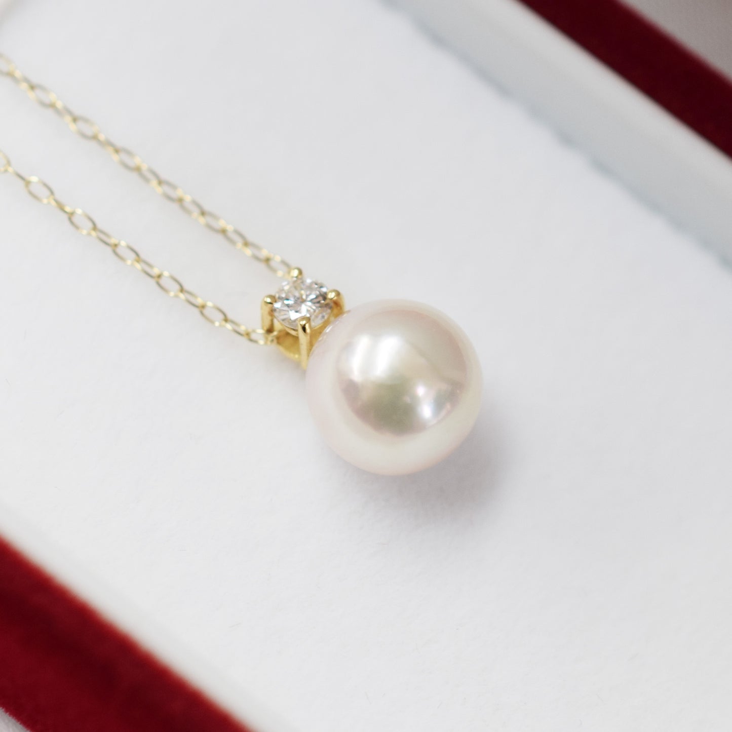 Hanadama rank White pink 8mm - 9.5mm pendant necklace Akoya Pearl diamond 0.1ct 18K Real Japan Seawater pearl reenspearl akoyapearl
