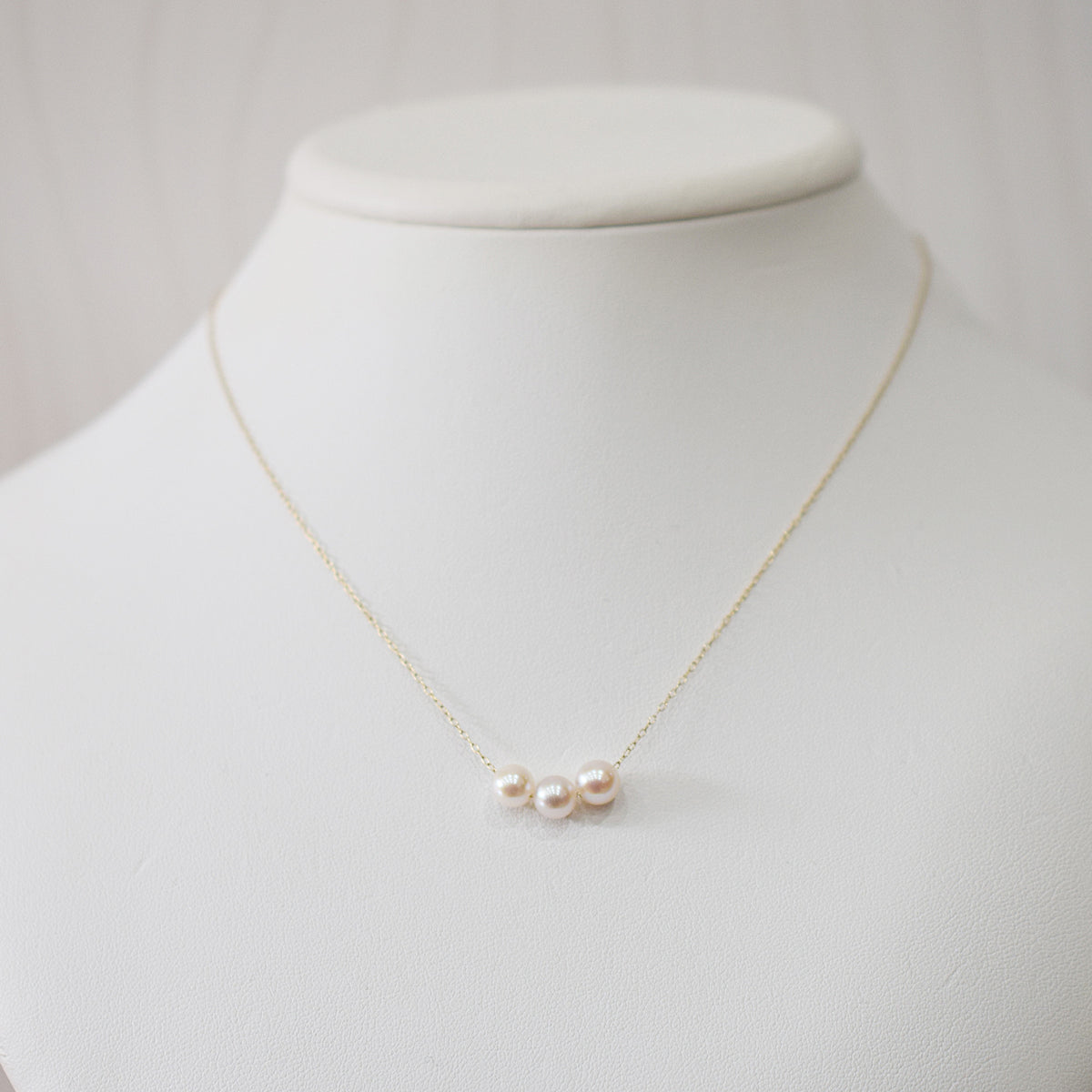 【 K10 / K18 】Rare White pink 5.5mm - 6.5mm Seawater Real Akoya Pearl 3pc necklace AkoyaPearl Japan あこや 真珠