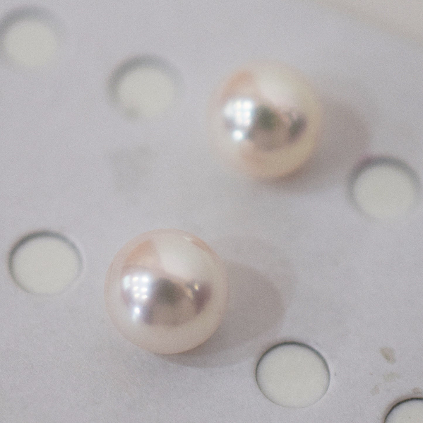AAA rank 8mm - 8.5mm White pink tennyo color Akoya Pearl Earring Japan Japanese Seawater pearl reenspearl 18K 14K akoyapearl 1pair 2pc