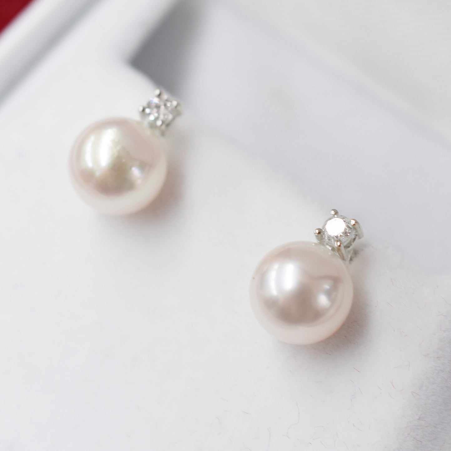 【K18YG / K18WG】Hanadama rank 7.5mm - 8.5mm White pink Diamond 0.05ct Earrings Real Akoya Pearl Japan Akoyapearl あこや 真珠 日本